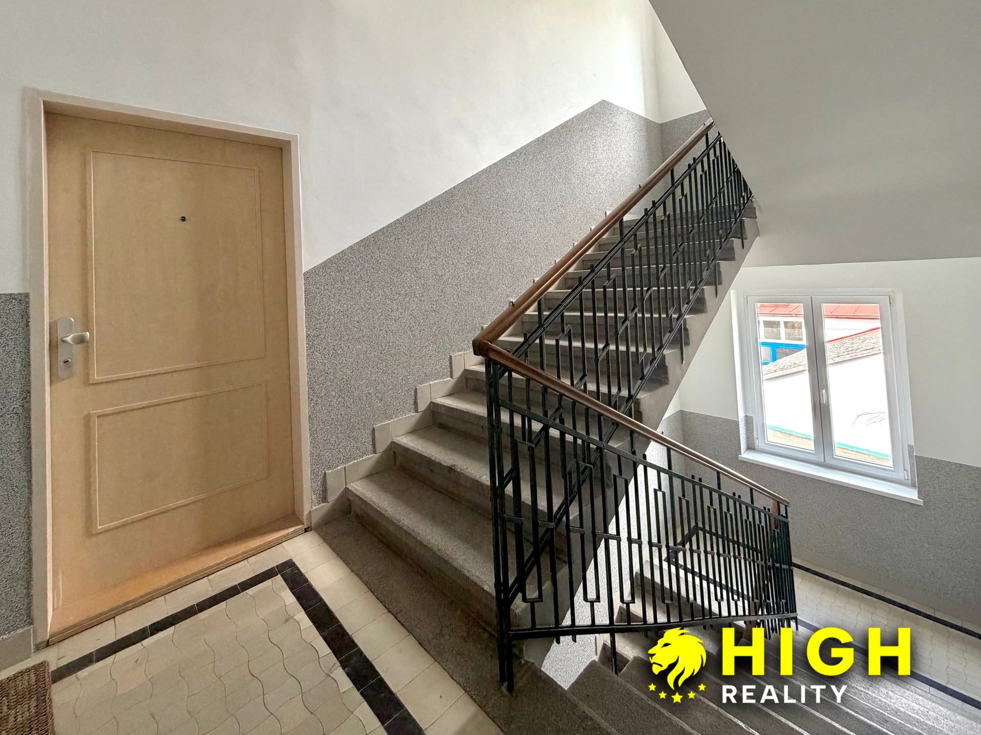 Pronájem bytu 3+1 80 m² se zahradou, Plzeň - Roudná – foto 11