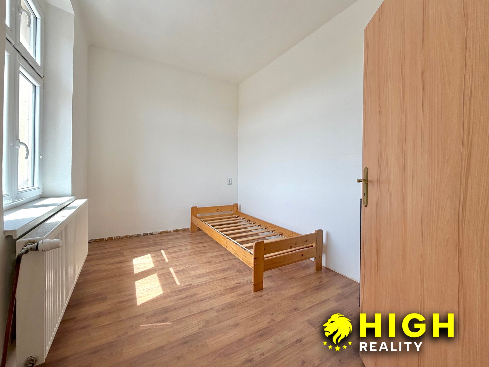 Pronájem bytu 3+1 80 m² se zahradou, Plzeň - Roudná – foto 6
