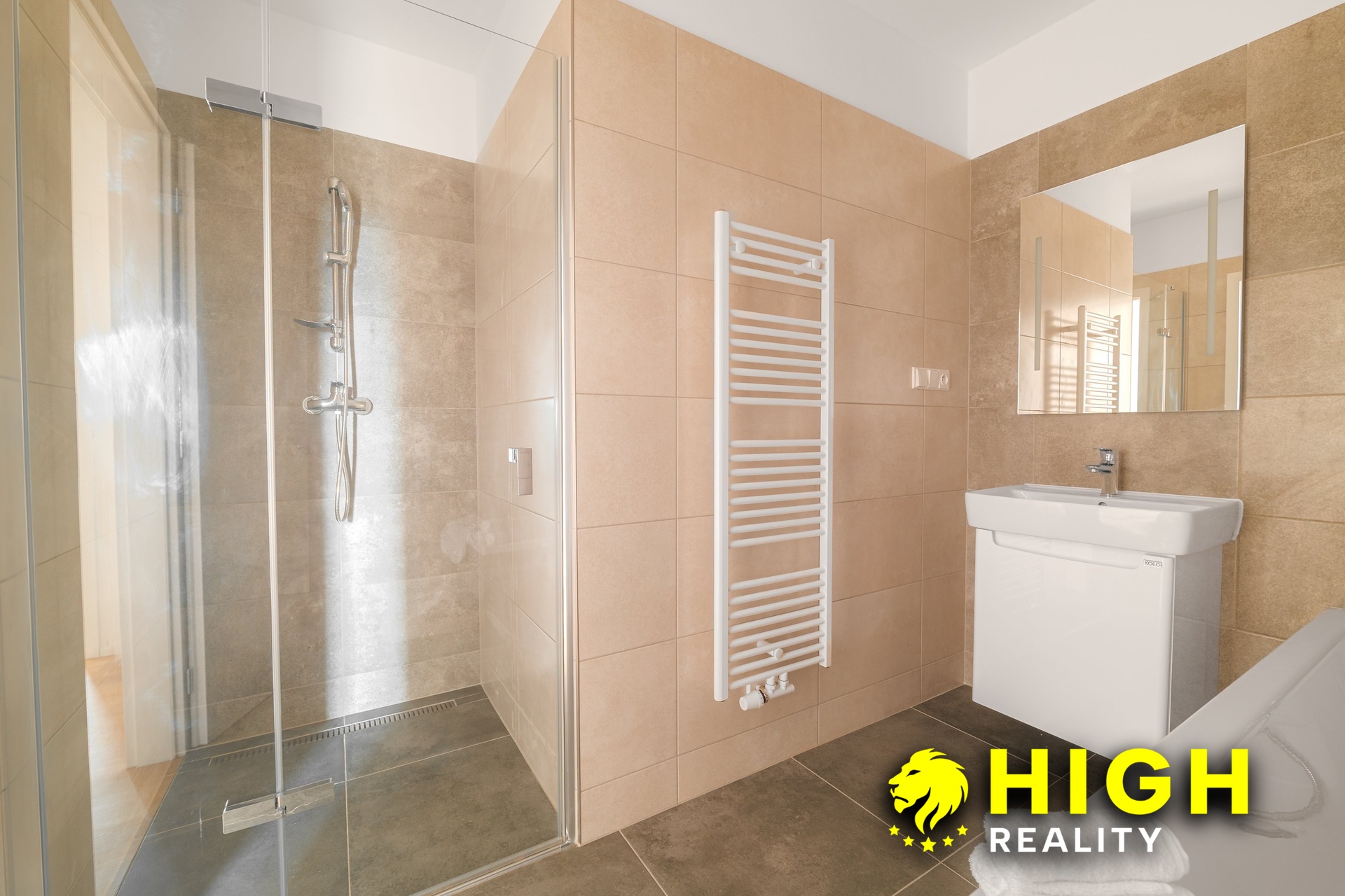 Prodej bytu 3+kk, 97 m² s balkonem- Plzeň, Skvrňany – foto 12